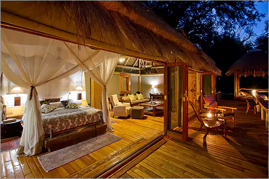 Rhino Post SAfari Lodge